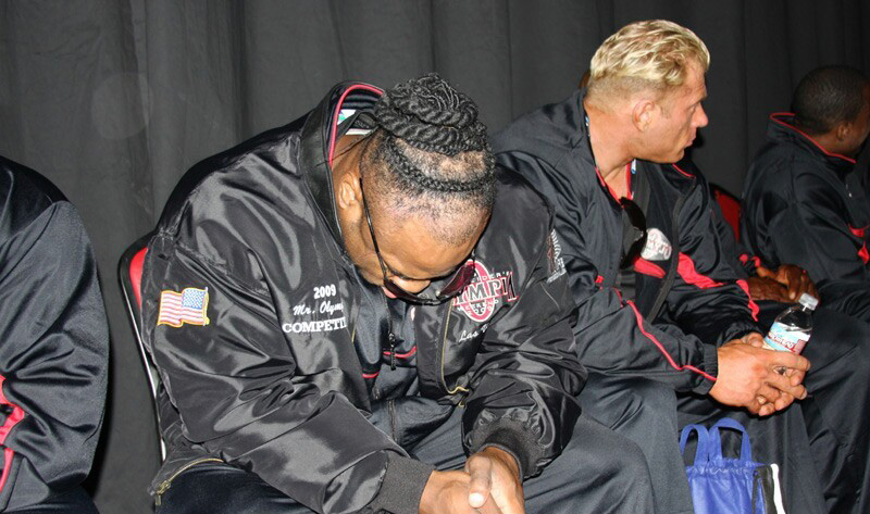 Кай Грин, Kai Greene на турнире Мистер Олимпия 2009 вместе с Деннис Вольф