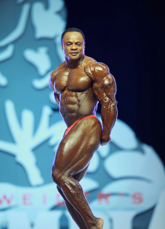 Сильвио Самуэль, Silvio Samuel на турнире Мистер Олимпия 2009