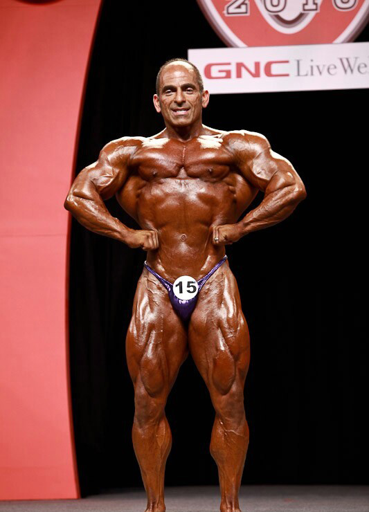 Майкл Валентино, Michael Valentino на турнире Мистер Олимпия 2010