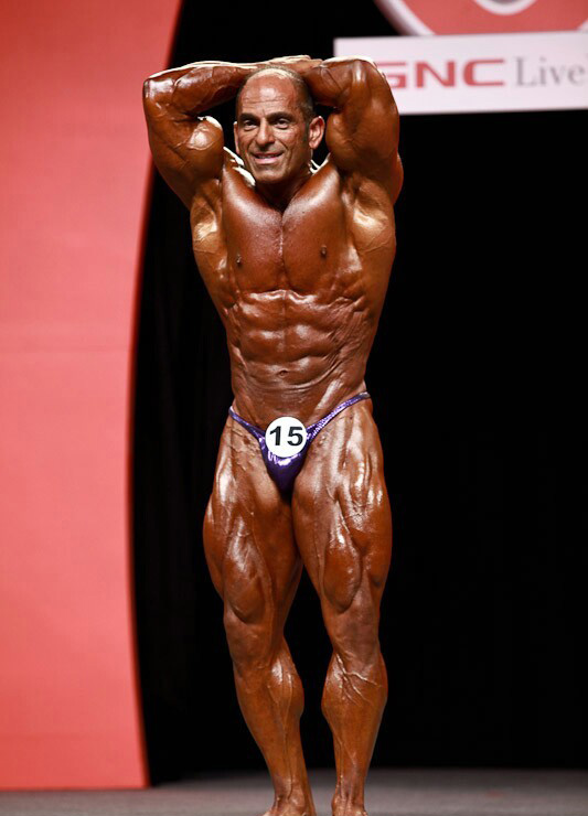 Майкл Валентино, Michael Valentino на турнире Мистер Олимпия 2010