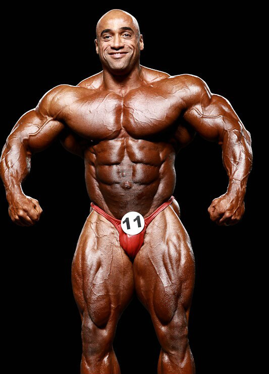 Деннис Джеймс, Dennis James на турнире Мистер Олимпия 2010
