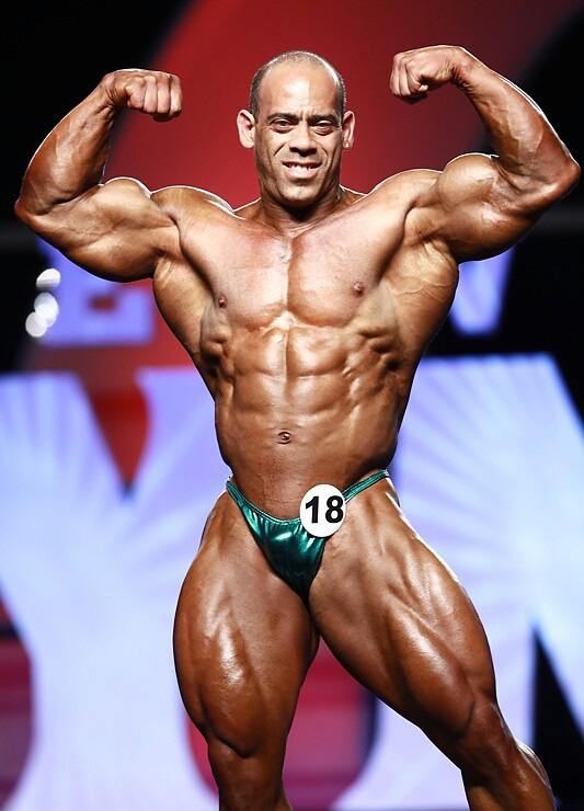 Риксио Тапиа, Rixio Tapia на турнире Мистер Олимпия 2011