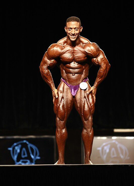 Трой Элвис, Troy Alves на турнире Мистер Олимпия 2011