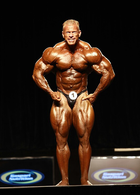 Деннис Вольф, Dennis Wolf на турнире Мистер Олимпия 2011