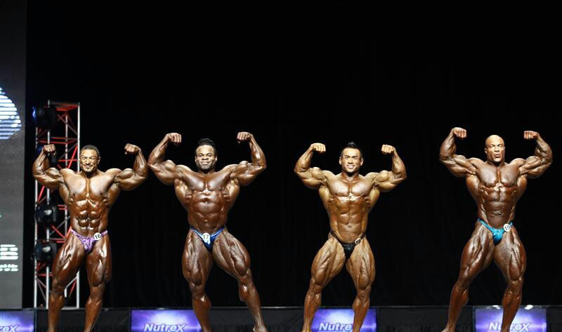 Хидетада Ямагиши, Hidetada Yamagishi на турнире Мистер Олимпия 2012 вместе с Ролли Винклаар, Кай Грин, Фил Хит