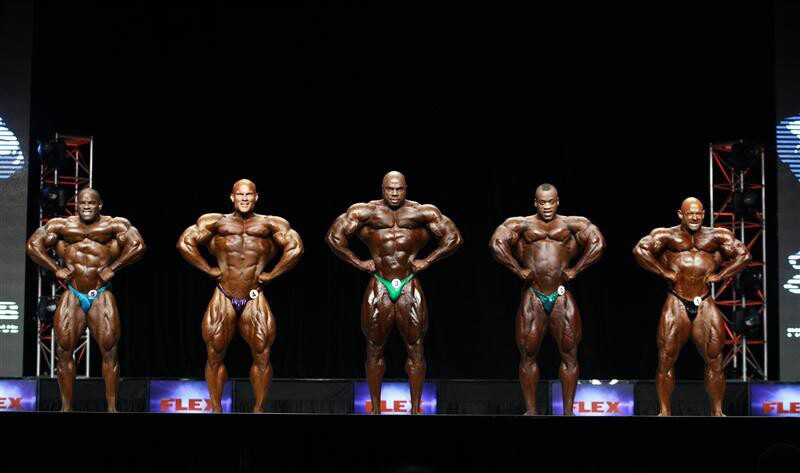 Тони Фримен, Toney Freeman на турнире Мистер Олимпия 2012 вместе с Джонни Джексон, Бен Пакульски, Эсса Хассан Обайд, Бренч Уоррен