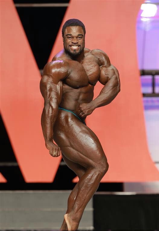 Брэндон Карри, Brandon Curry на турнире Мистер Олимпия 2013