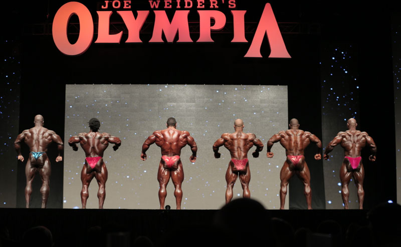 Жожо Нтифоро, Jojo Ntiforo на турнире Мистер Олимпия 2014 вместе с Уильям Бонак, Ролли Винклаар, Джонатан ДеЛаРоса, Джонни Джексон, Декстер Джексон