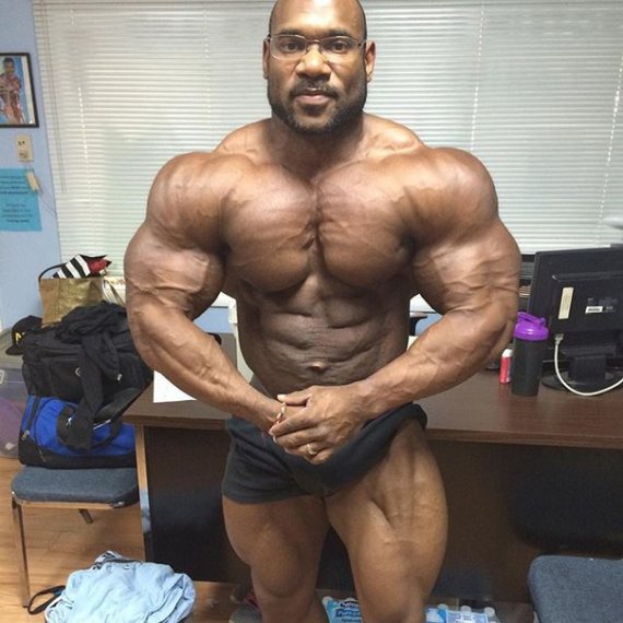 Фред Смалс, Fred Smalls на турнире Мистер Олимпия 2015