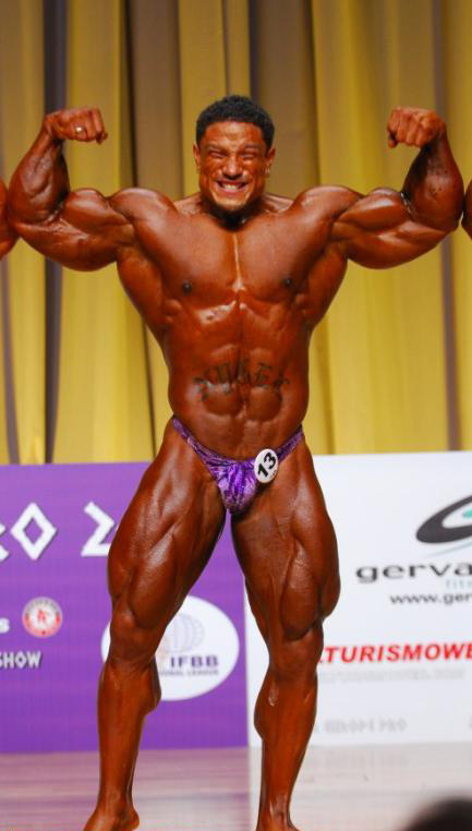 Ролли Винклаар, Roelly Winklaar на турнире Мистер Европа Про 2011