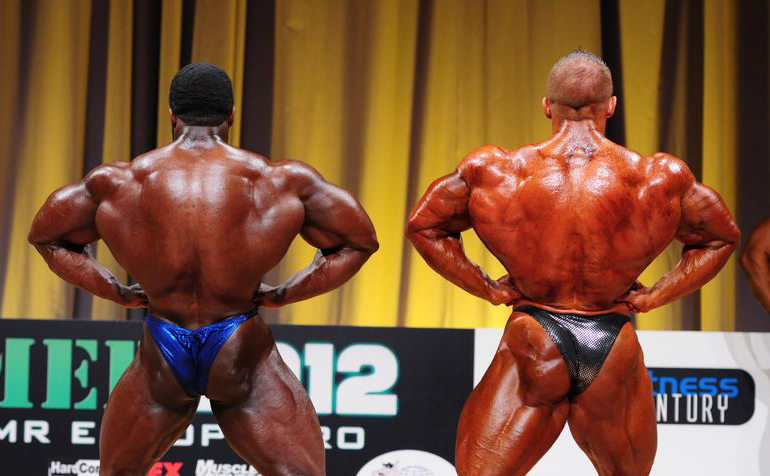 Брэндон Карри, Brandon Curry на турнире Мистер Европа Про 2012 вместе с Дэниел Тот