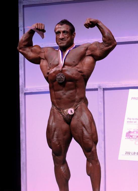 Пьер Чамоун, Pierre Chamoun на турнире Про Бодибилдинг Уикли Тампа 2011