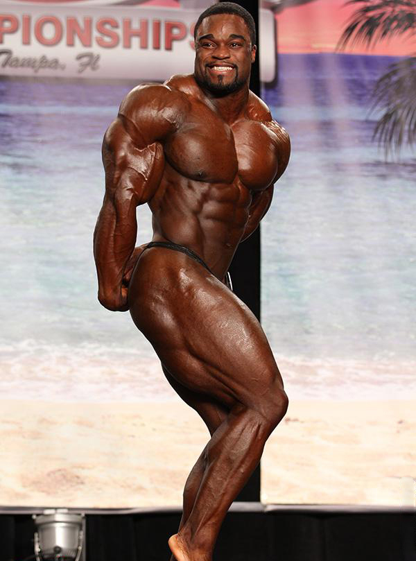 Брэндон Карри, Brandon Curry на турнире Про Бодибилдинг Уикли Тампа 2012