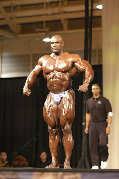 Шоу Силы 2002, GNC Show Of Strength, 9 ноября 2002, Новый Орлеан, США