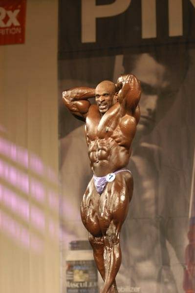 Шоу Силы 2002, GNC Show Of Strength, 9 ноября 2002, Новый Орлеан, США