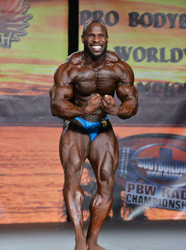 Мбоя Едвардс, Mboya Edwards на турнире Тампа Бей Про 2015