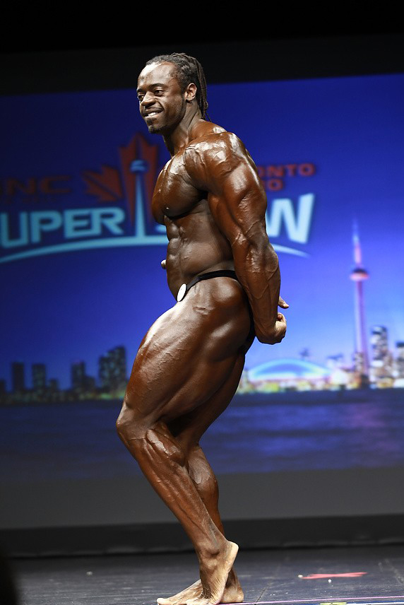Ренальдо Гайри, Renaldo Gairy на турнире Торонто Про Супершоу 2012