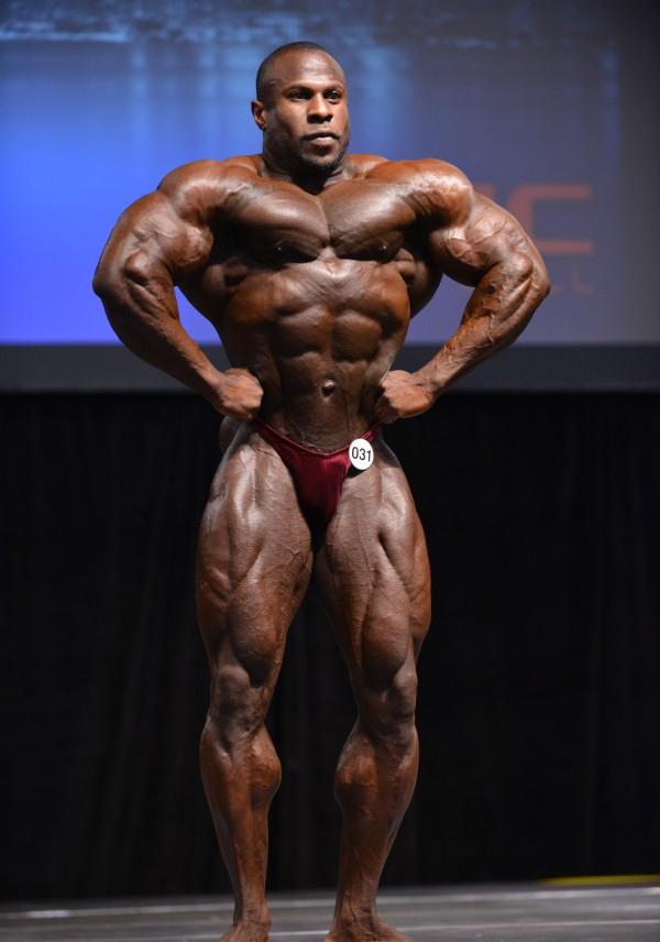 Мбоя Едвардс, Mboya Edwards на турнире Торонто Про Супершоу 2013