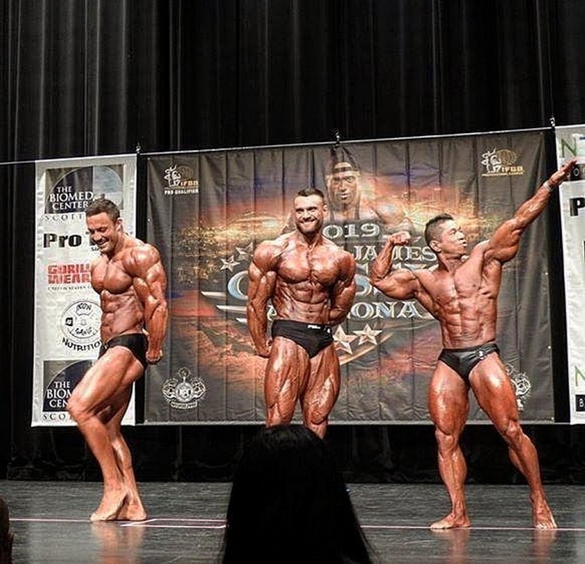 Classic Physique Кирилл Худаев
