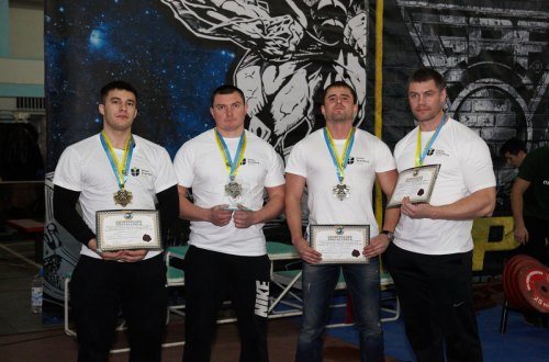 Награжденные чемпионы